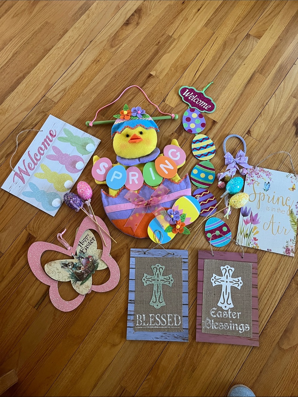 Spring/Easter Seasonal Decor